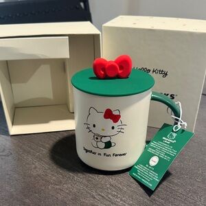Starbucks Hello Kitty Green and Red mug